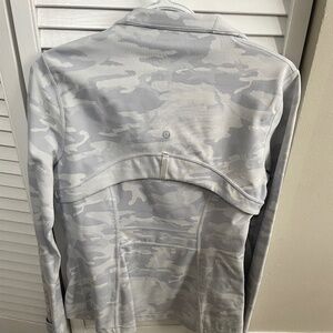 Lululemon define jacket sz 10
